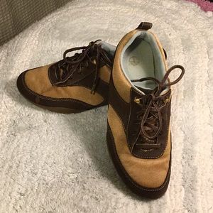 Timberland lace up size 7 Womens Shoes
